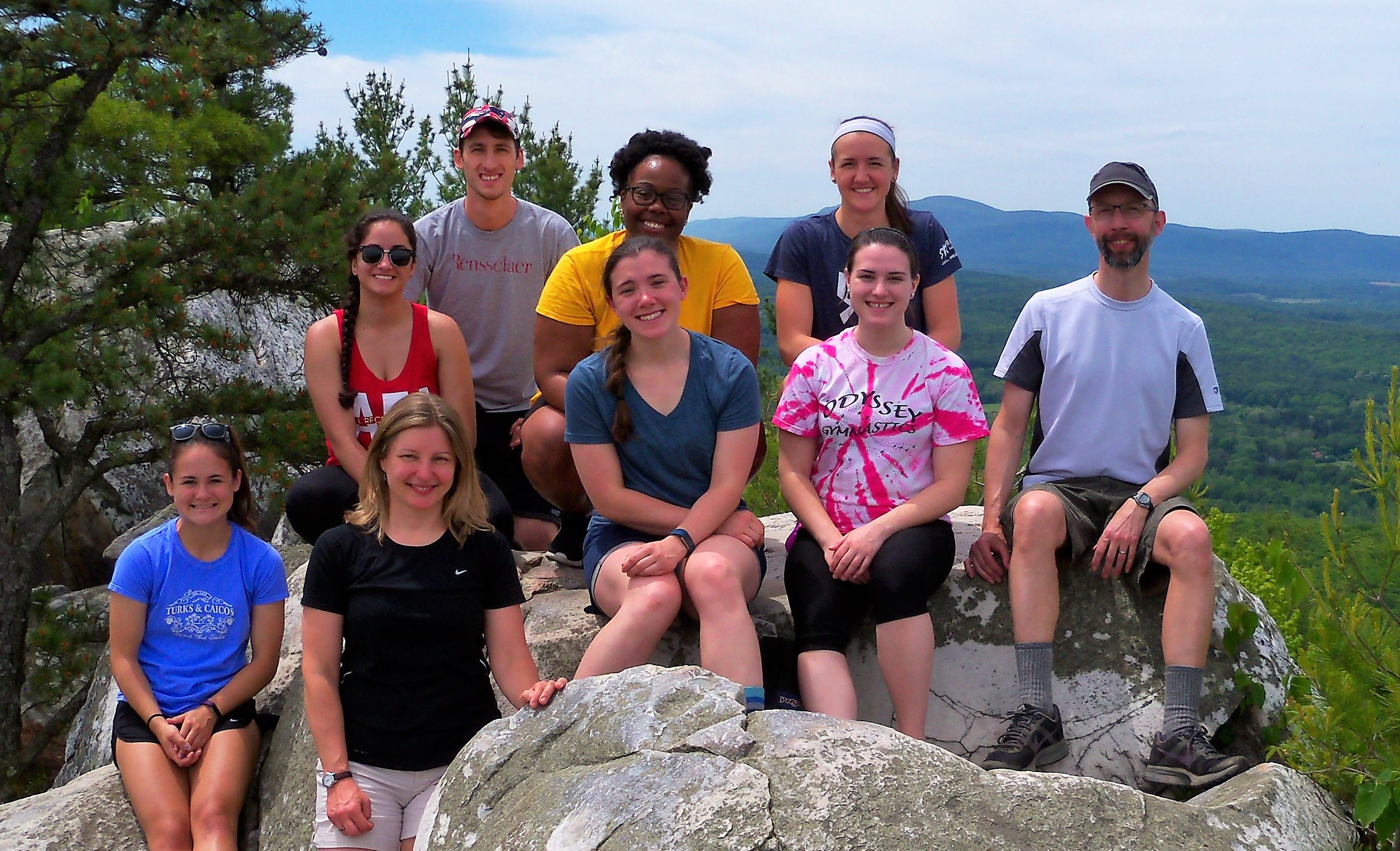 Photo of Swank Lab group on a hike